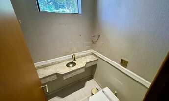 Imagem 5: Sobrado no Tivoli I paraVENDA , 4 quartos sendo 2 suítes