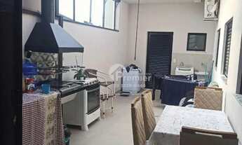 Imagem: Casa Térrea com 3 Quartos no Condomínio