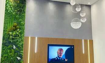 Imagem 2: Praia dos Passarinhos 03 Suítes sendo uma Master com Closet/ Piscina dividindo a cozinha e