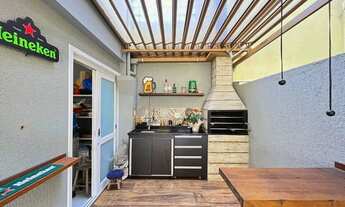 Imagem: Casa com 3 quartos e 2 vagas em condomínio