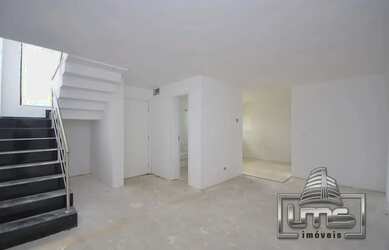 Imagem 3: Sobrado para venda tem 149 metros quadrados com 3 quartos em Tingui - Curitiba - PR