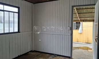 Imagem 6: Casa de madeira com 02 dormitórios, sala, cozinha e banheiro social