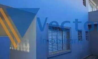 Imagem 2: Casa comercial com 4 quartos e 4 banheiros para locação, centro Arujá-SP