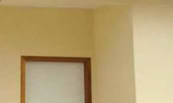 Imagem: Casa com suíte perto de vários comércios