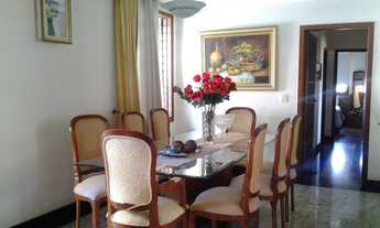 Imagem 1: Casa à venda, 7 quartos, 4 vagas, 256,77 m², Heliópolis - Belo Horizonte/MG