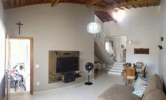 Imagem 4: Casa com excelente padrão de acabamento no bairro Jardim Andere em Varginha, 3 quartos