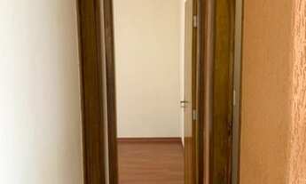 Imagem 5: Apartamento para Venda em Londrina, Bandeirantes, 2 dormitórios, 1 banheiro, 1 vaga