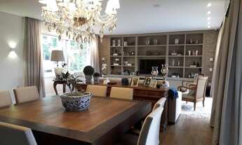 Imagem 6: Casa de condomínio para venda tem 377 metros quadrados com 3 quartos