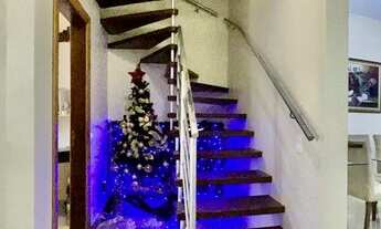 Imagem 5: Sobrado para venda possui 200 metros quadrados com 5 quartos em Areal - Brasília - DF