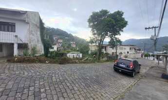 Imagem 3: Excelente terreno escriturado, ótima opção para construção de sobrados, localizado próximo