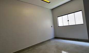 Imagem 6: VENDO CÁSA COM PISCINA BAIRRO VILA BELLA