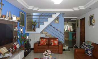 Imagem 6: Sobrado para venda possui 260 metros quadrados com 4 quartos em Samambaia Sul - Brasília