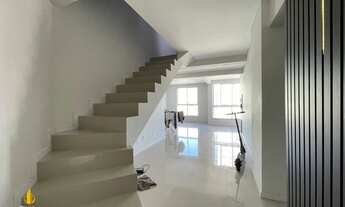 Imagem 2: Cobertura Duplex a venda no Edifício Vox Dei com localização privilegiada no Bairro Fazend