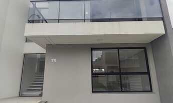 Imagem: Casa de condomínio 3 suítes com churrasqueira