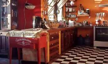 Imagem 2: Casa para venda tem 185 metros quadrados com 3 quartos em Santa Teresa - Rio de Janeiro