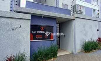 Imagem 3: Apartamento Semi Mobiliado para Alugar por R$1.450.00 no Edificio Bonsai Gold 6 Rua Sete d