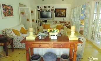 Imagem 6: Casa em Secretário com Vista das Montanhas