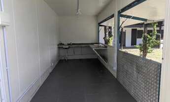 Imagem 6: Espaços em Food Park no Rio Tavares (alvenaria e containers