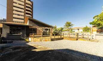 Imagem 3: CASA COMERCIAL EM ÓTIMA LOCALIZAÇÃO Imóvel comercial - J8