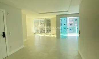 Imagem 4: APARTAMENTO EM ÓTIMA LOCALIZAÇÃO MEIA PRAIA