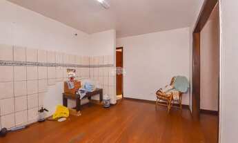 Imagem 4: Linda casa com acabamento de madeira com 3 quartos e 3 banheiros a venda com documento