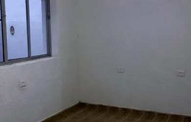 Imagem 4: Casa para aluguel 70 metros quadrados com 2 quartos, cômodos grandes próximo a estação Sã