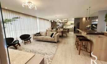 Imagem 4: Apartamento para aluguel possui 179 metros quadrados com 4 quartos