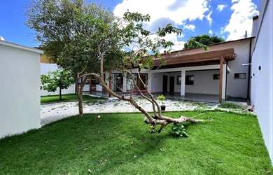 Imagem 2: Casa belíssima em ótima localização na Mata da Praia!