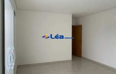 Imagem 2: Sobrado RESIDENCIAL em SUZANO - SP, PARQUE MARIA HELENA