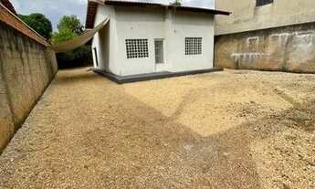 Imagem 2: CASA 2 QUARTOS NA 1203 SUL ACEITO CARRO ATÉ 150.000