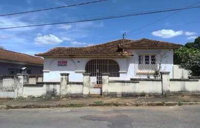 Imagem 4: Casa em Caetanópolis - Centro - Linda Casa Antiga para se reformar - Próxima da Igreja