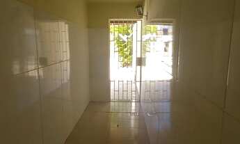 Imagem 4: Casa com 6 dormitórios, 258 m² - venda por R$ 900.000 ou aluguel por R$ 4.900/mês - Pirati