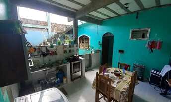 Imagem 3: De 195.000 por apenas 180 mil ... Casa com 2 quartos, 3 vagas de garagem , próx DB NOVA CI