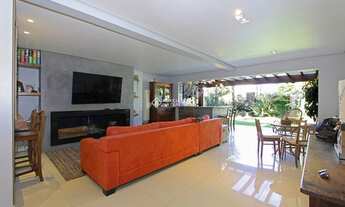 Imagem: Casa de condomínio para venda possui 156