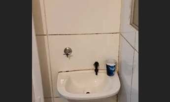 Imagem 5: Alugo Kit Net Casa com 1 dormitório