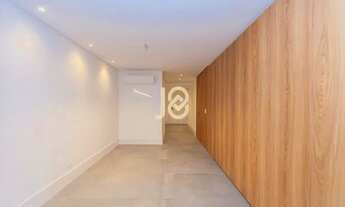 Imagem 4: 1º LOCAÇÃO, SEMIMOBILIADO NO CHAMPAGNAT! 1º Locação, semimobiliado no Champagnat!