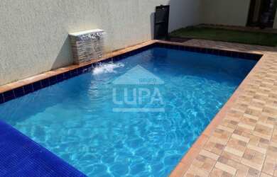 Imagem 4: Sobrado em condomínio de alto padrão com 4 suítes para locação no Tremembé!