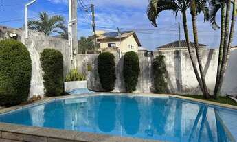 Imagem 2: LINDA CASA COM PISCINA E ENERGIA SOLAR