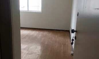 Imagem 2: Apartamento de 2 Quartos no Centro