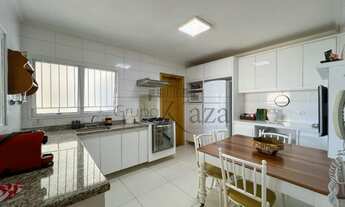 Imagem 4: Apartamento para aluguel e venda tem 170 metros quadrados com 4 quartos no Vila Ema