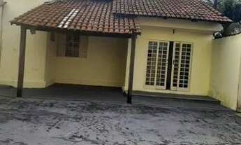 Imagem: Aluga-se casa. Jardim Santo Antônio