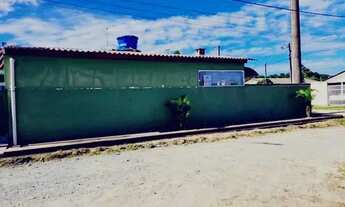 Imagem: Casa de praia com piscina