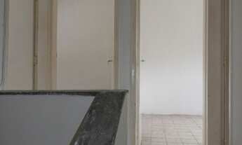 Imagem 6: Casa duplex - super bem localizada - 3 quartos