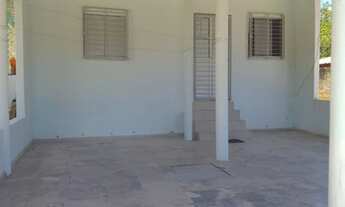 Imagem 2: Casa para aluguel com 50 metros quadrados com 2 quartos em Parque Real Serra Verde - Camaç