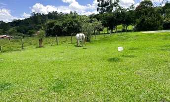 Imagem 5: LP - Vendo terreno próximo à cachoeira