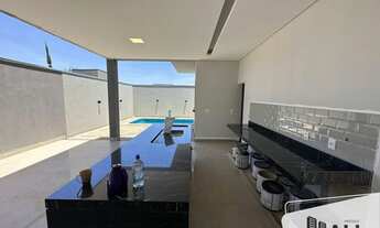 Imagem 6: Casa de Condomínio à Venda no Village Damha II com 3 Quartos por R$ 1.340.000