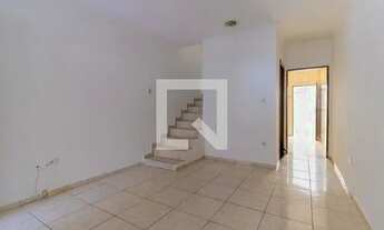 Imagem 2: Casa para Aluguel - Itaquera, 2 Quartos, 250 m2