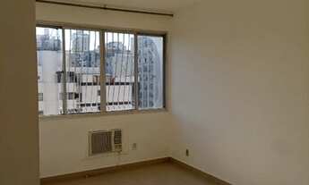 Imagem 5: 2 Qts Suíte Garagem Vista Indevassada Piscina Churrasqueira