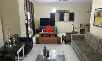 Imagem 2: Casa para aluguel e venda com 230 metros quadrados com 3 quartos em Manaíra - João Pessoa