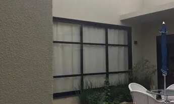 Imagem 7: Casa em condomínio térrea para aluguel e venda possui 210 metros quadrados com 3 quartos